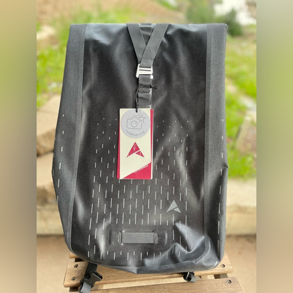 Altura Thunderstorm City Bicycling Backpack